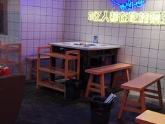 大堂-钢管厂五区小郡肝串串香火锅(人民广场店)