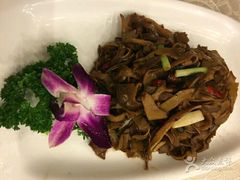 -鄱阳湖·江西小炒·瓦罐煨汤(五道口店)