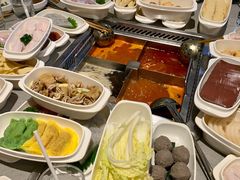 -海底捞火锅(新松江路店)