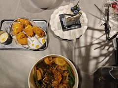 -W COLLECTIVE  DESSERT SHOP
