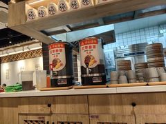 -馋三尺蟹粉小笼(人民广场店)