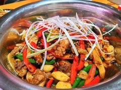 -郭婆婆疯子鸡·土货江湖菜馆