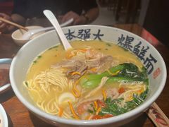 -李犟大爆鳝面·手工蟹黄包(湖滨西湖店)