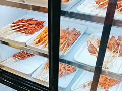 -哈尔滨小酒馆·鲜肉现穿自助烧烤(康新花园店)