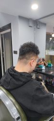 -15C7 男士理发馆 烫染专业店