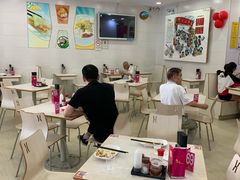 大堂-华辉拉肠(广园店)