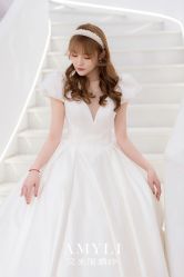 -艾米丽婚纱礼服