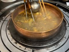 -阿山卓·野生菌火锅·纳西火塘烤肉