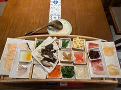 -芸南道·过桥米线(昆明老街旗舰店)