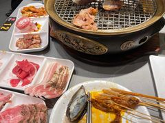-山焱·炭火自助烤肉(周浦万达店)