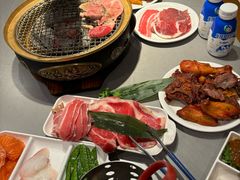 -山焱·炭火自助烤肉(周浦万达店)