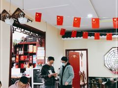 大堂-壹阁胡羊焖饼(特色小吃街店)