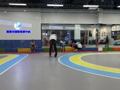 -米高蓝斯克国际轮滑中心(中铁建店)