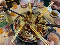 -王婆乔鲜鱼自助火锅(蜀汉路店)