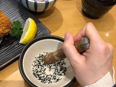 研磨芝麻-胜博殿日式炸猪排(悠唐店)