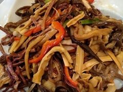 -小厨子私房菜·云南美食店