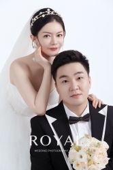 点击看大图 -挪娅婚纱摄影皇家会所