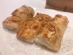杏仁炸鲜奶-粤珍轩.创始店.始于2001(含光门店)