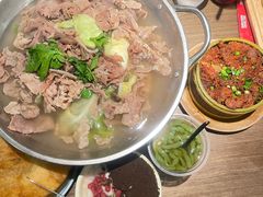 -肖四女乐山跷脚牛肉(滨江天街店)