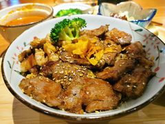 -POKEE VIA&Brunch·维娅(重庆来福士店)