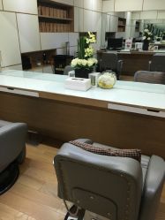 -CARR SALON