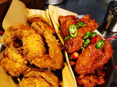 炸鸡翅一半一半-富乐满韩国正宗炸鸡韩国料理(虹泉路店)