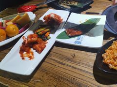 -鹤一烤肉自助餐厅(中关村店)