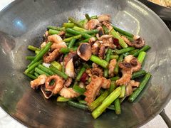 干锅八爪鱼-群乐饭店(滨安路店)