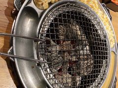-青瓦炭韩潮烤肉(花园道店)