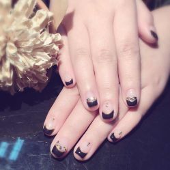 -EMILY艾枚莉美甲美睫·美颜·现磨咖啡