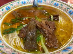 -金杨拉面王小吃面馆·牛三宝面·红烧牛肉粉