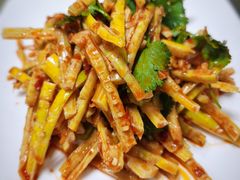 凉拌笋-乐氏荤豆花