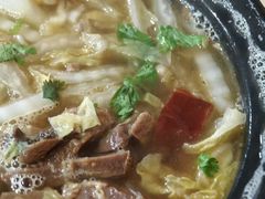 -闫家驴肉老店(华电一校店)