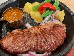 美式黑胡椒沙朗牛排-玛格萝妮比萨屋(四平店)