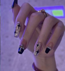 -初心纹眉洗眉·美睫专业店