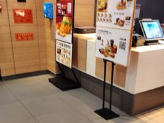 -麦当劳(世界城广场店)