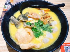 -渔米丰·广府鱼汤米线(光明广场店)