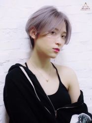 -镁连社·美联社