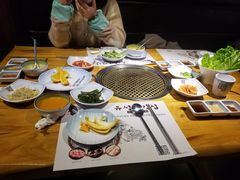 -唯成•韩国炭火烤肉 유성고기