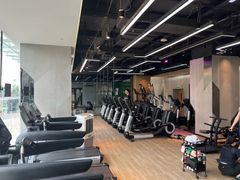 -威克健身游泳(万菱汇店)