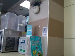 -华莱士·全鸡汉堡(五号路店)