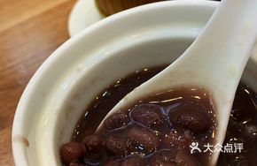 Sweet Red Bean and Sago Dessert