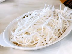 生河粉-潮汕大目牛肉火锅(水围店)