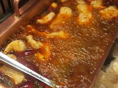 -老牌坊云南鱼豆花火锅(爱建店)