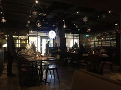 大堂-Carbon莫卡哆·意大利复古集市餐厅(杭州大厦店)