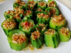 -鲤鱼塘农家山庄