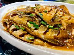 酱炖杂鱼-旺角小渔村·海肠捞饭开创者(二马路店)