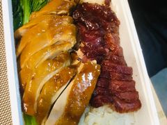 -新大咀港式茶餐厅(宝山万达店)