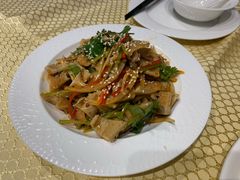 -巴扎美食·新疆菜·西域歌舞表演餐厅(新疆大厦店)