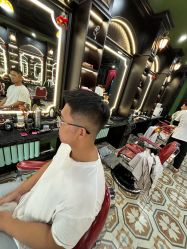 -豪帅男士理容馆